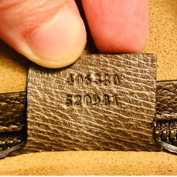 Gucci Bengal GG Supreme Duffel Travel Bag - Picture 8 of 8